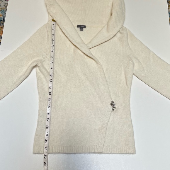 Ann Taylor angora sweater, never worn - Picture 6 of 12